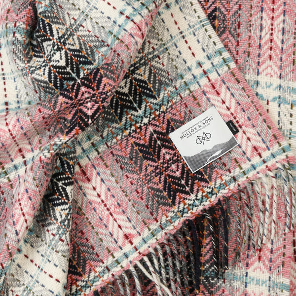 Pink Diamond weave throw